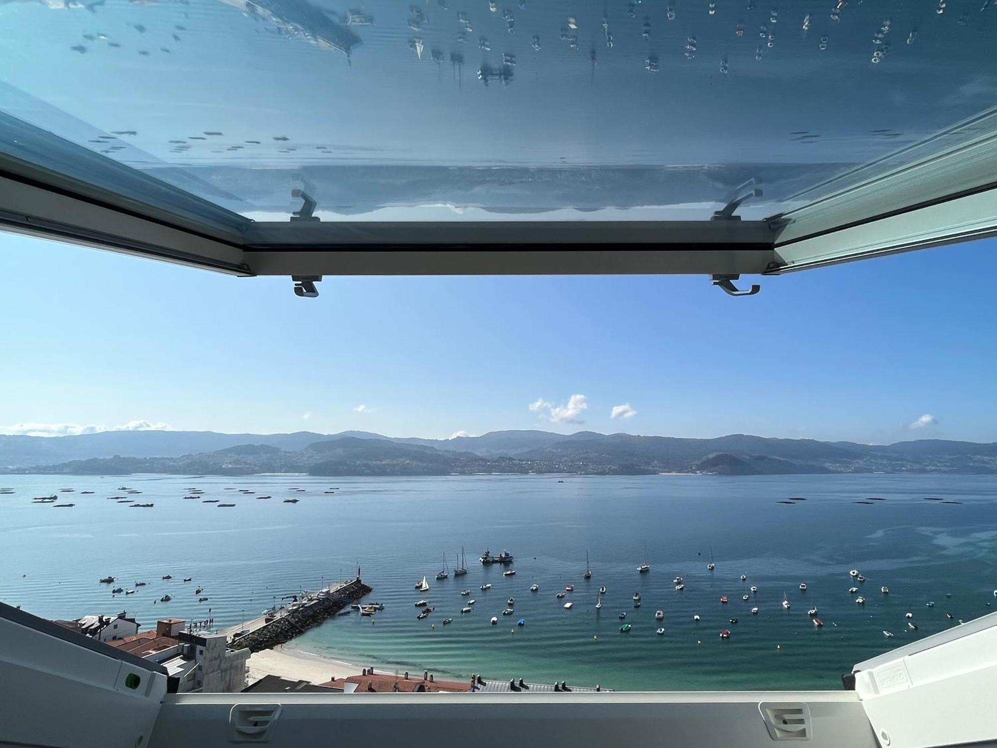Atico Con Vistas En Raxo Apartamento Exterior foto
